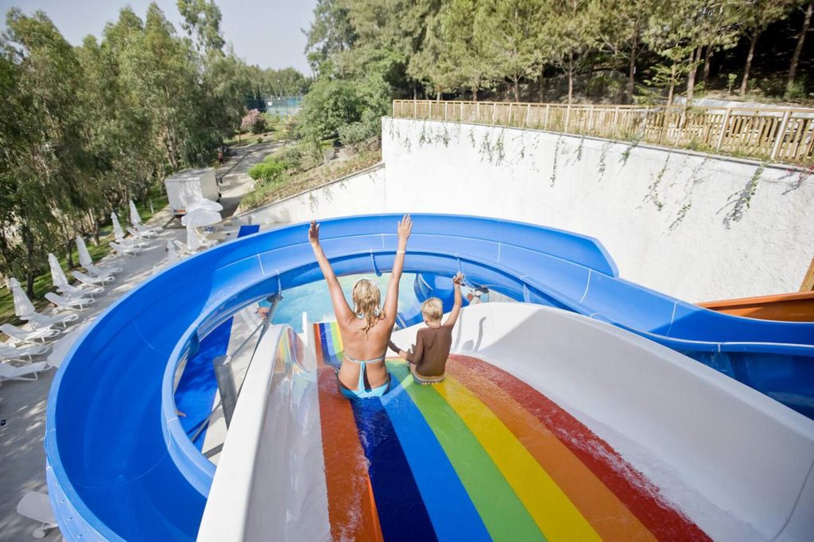 Su kaydıraklı aquapark konusunda Sunrise Queen Side'dan bir kare — sunrise queen yorumları