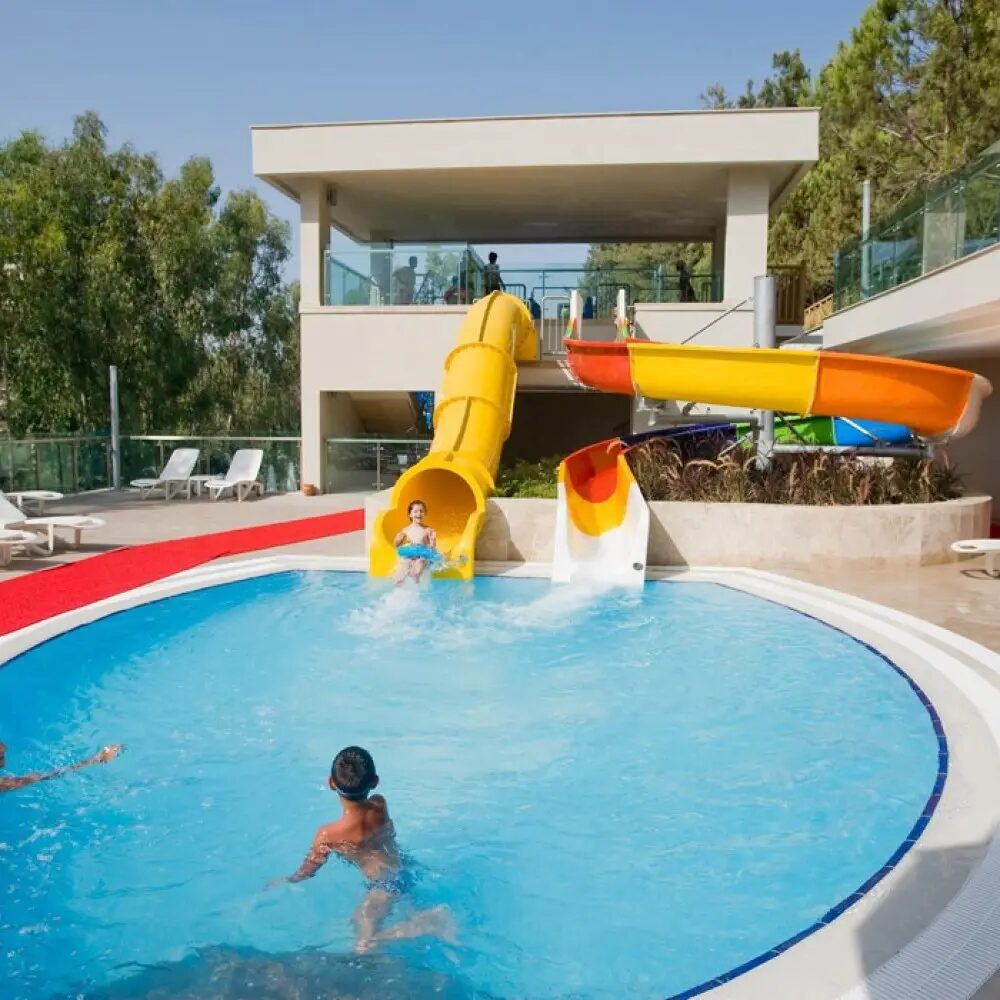 Su kaydıraklı aquapark konusunda Sunrise Queen Side'dan bir kare — sunrise queen fiyatları 2026