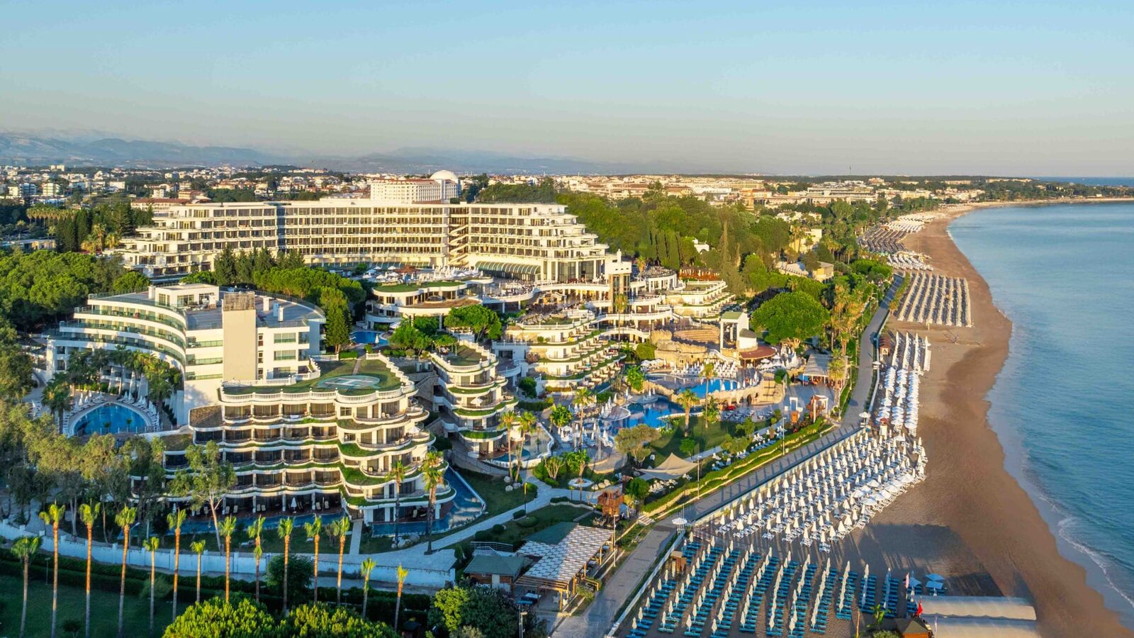 Tesis ve bahçe peyzajı — Sunrise Queen Hotel Side/Kumköy otel arşivi — sunrise queen aquapark