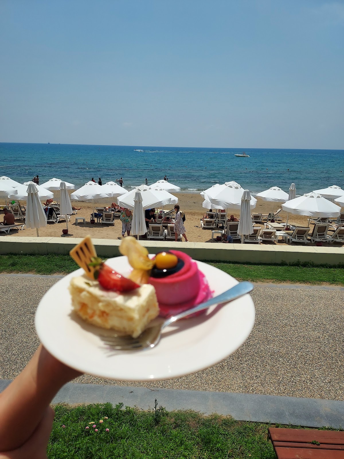 Pastane Tatlıları — Sunrise Queen Hotel Side