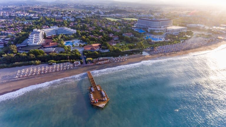 Sunrise Queen Hotel Mavi Bayraklı özel plajı ve kumsalı
